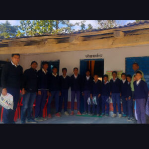 sweater-distribution